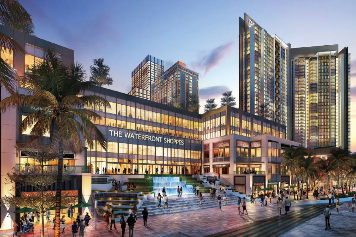 Waterfront Shoppes